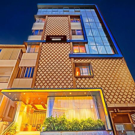 Super Townhouse Indiranagar Hotel Bangalore Eksteriør billede