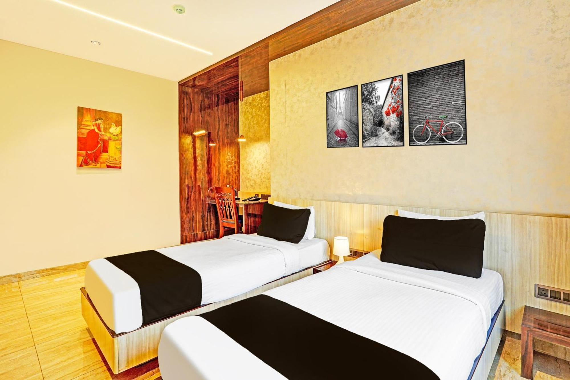 Super Townhouse Indiranagar Hotel Bangalore Eksteriør billede