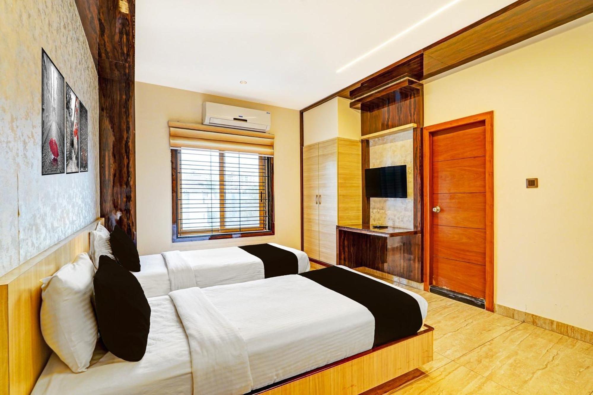 Super Townhouse Indiranagar Hotel Bangalore Eksteriør billede