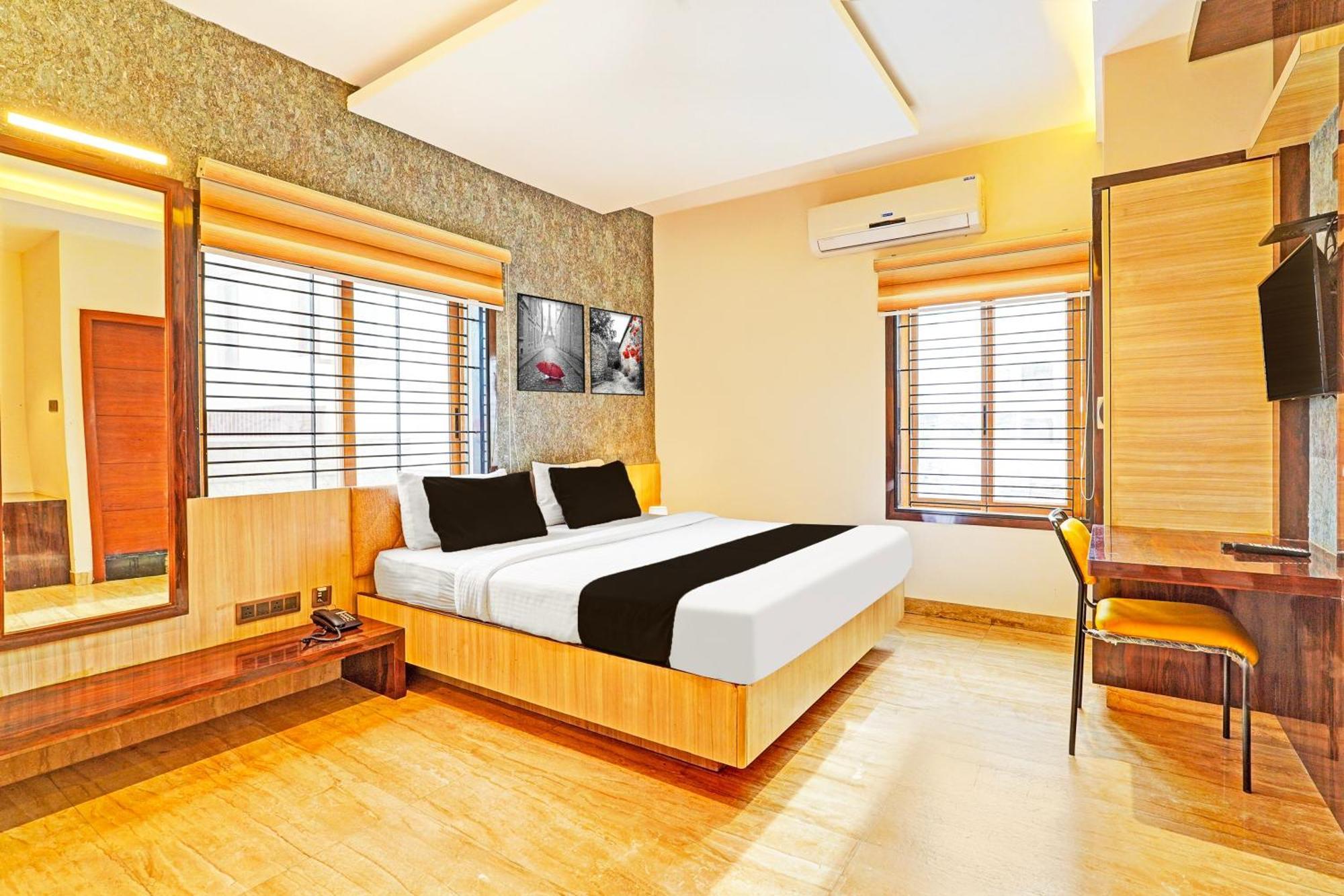 Super Townhouse Indiranagar Hotel Bangalore Eksteriør billede