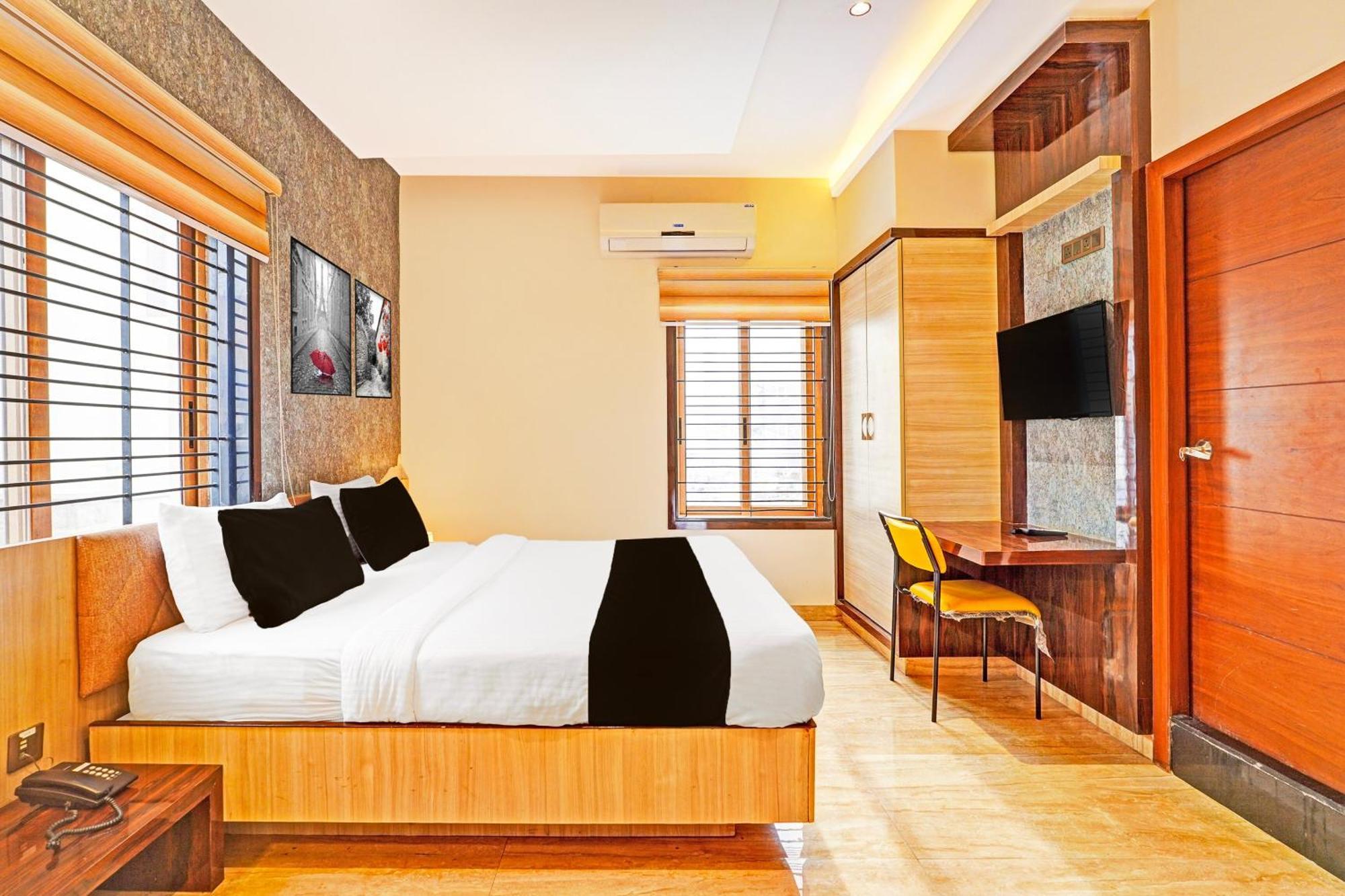 Super Townhouse Indiranagar Hotel Bangalore Eksteriør billede
