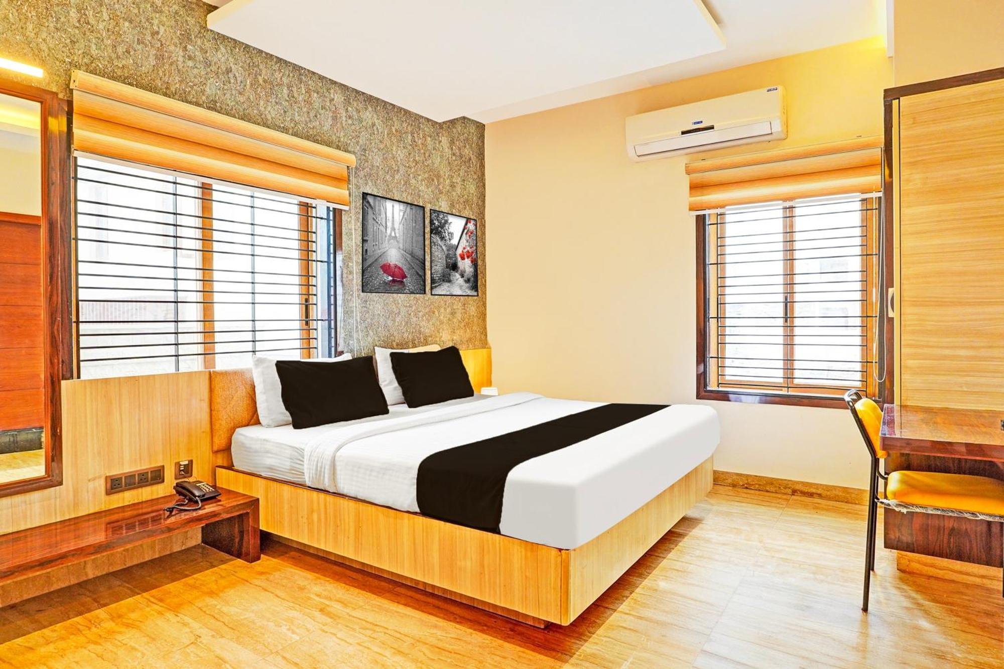 Super Townhouse Indiranagar Hotel Bangalore Eksteriør billede