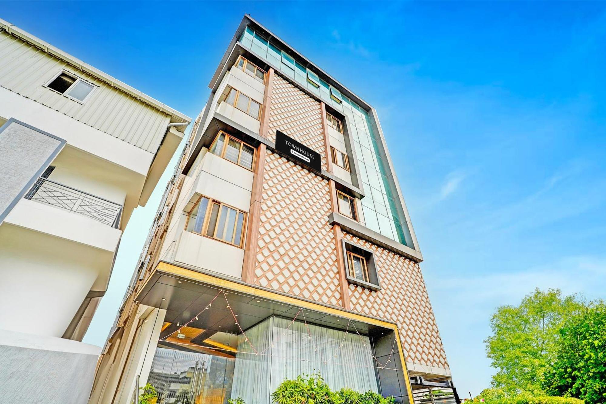 Super Townhouse Indiranagar Hotel Bangalore Eksteriør billede